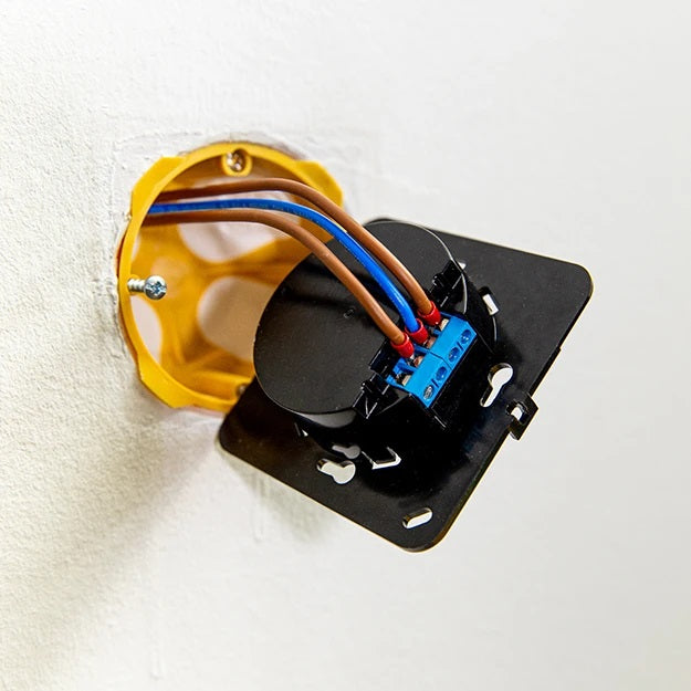 Shelly Wall Display + Sensore H&T - Pannello con Display touch nero